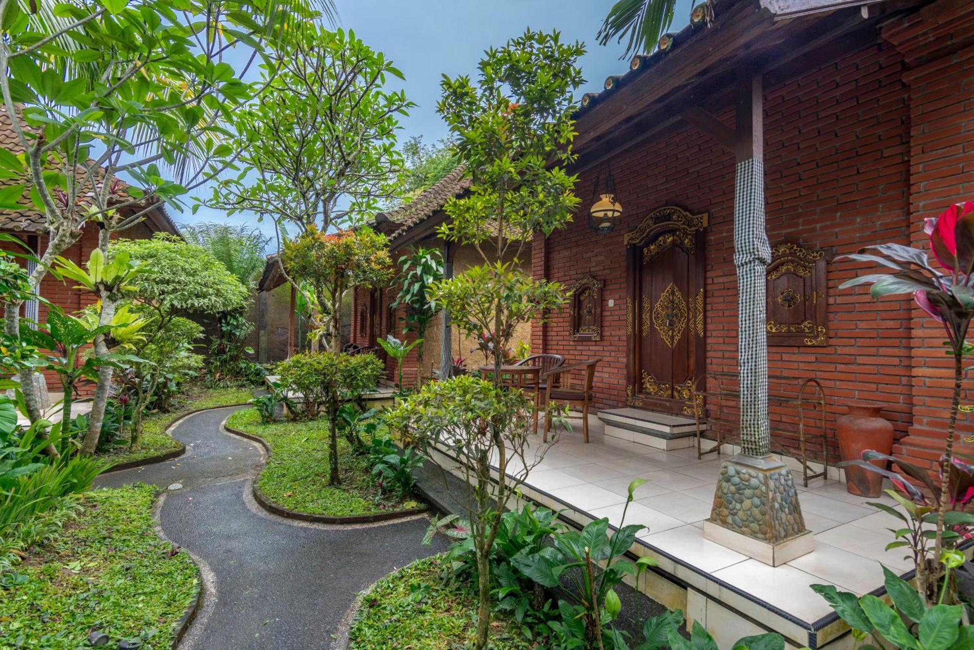 The Alus Cottage And Villa Ubud Exteriör bild